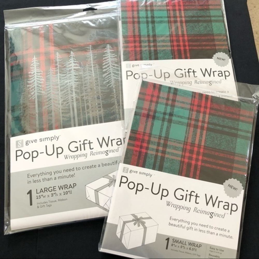 Holiday Christmas Gift Box Bundle 1 large 2 small Red & Green  No Tape Required